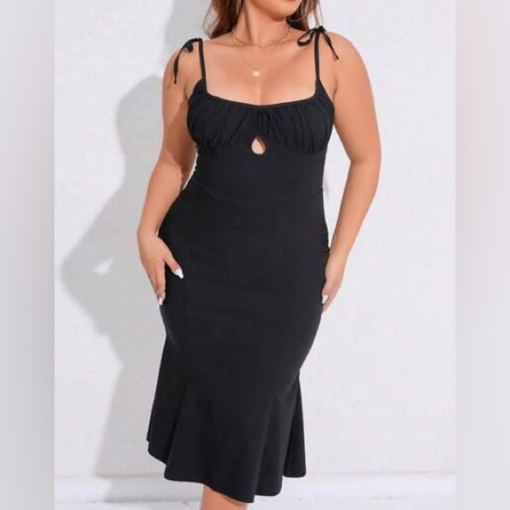 PARTHEA Plus Cut Out Front Mermaid Hem Cami Dress